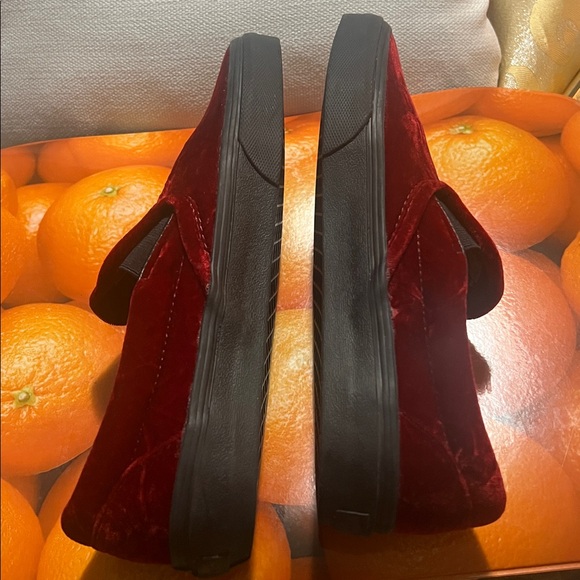 Oxblood velvet Vans/ Loafers Slip Ons Size 7.5, rubber soles for stability - Picture 6 of 9